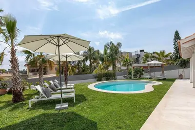 Image de Modern villa in exclusive Area