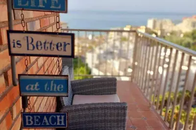 Image de Exclusive Designer Apartment | Stunning Sea Views & Walk to Beach