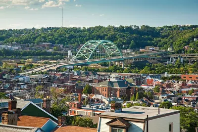 Image de 2-bedroom apartment in lovely Pittsburgh with parking and breathtaking view