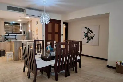Image de Great 2 bedroom condo, quiet beachfront complex