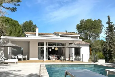 Image de Villa L’Exception – Villa contemporaine de luxe près de Nîmes