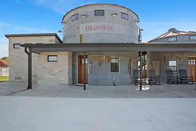 Image de The Main Silo - Spacious Farm Retreat