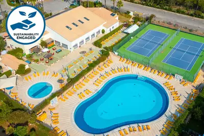 Image de Luxury 2br Apt w/ Pools & Bbq – Portimão/Alvor