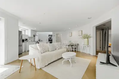 Image de Bright 3br Home Near Ubc & Vancouver Hotspots