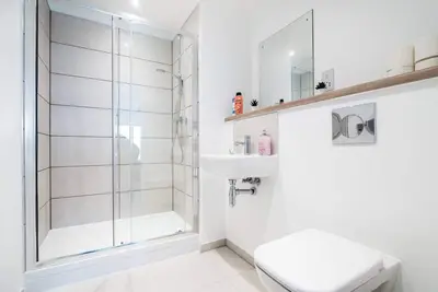 Image de Modern Flat Near Church Street in Eccles Area