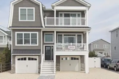 Ortley Avenue, Lavallette House