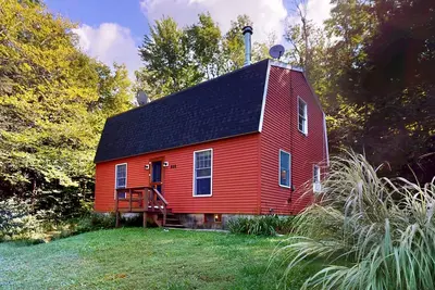 Image de Real Estate: Therapy - Lake, Laundry, Love it