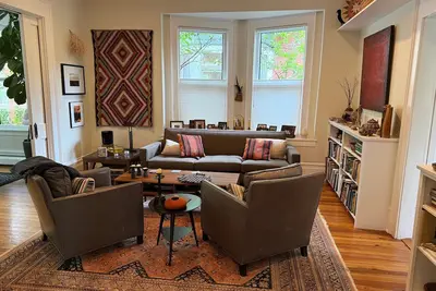 Image de Charming Historic Home