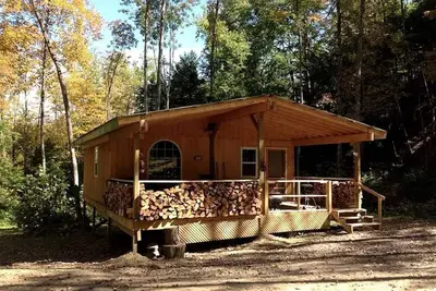 Image de Rustic Creekside Cabin on 100-Acre Forest near Letchworth Park, New York