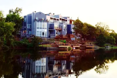 Image de Spacious Group Vacation Rental for 15 Guests near Cambridge, Texas