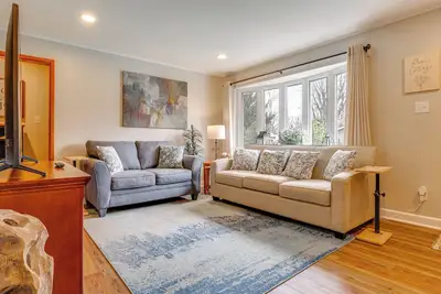 Image de 7 Mi to Mississinewa Lake! Charming Home