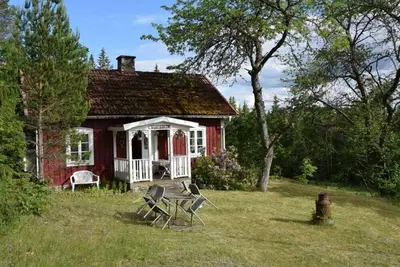 Image de Cozy farmhouse in Smaland with rowing boat!