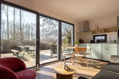 Image de Tiny House by the water in Oud Ade | Tuin van Keet - 24