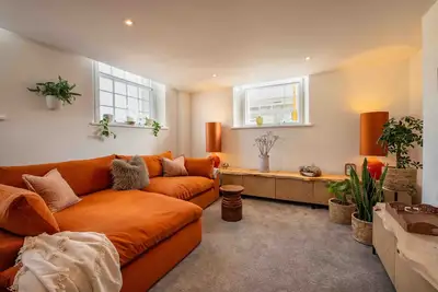 Image de Maison-Exécutif-Sdb privée avec douche-Vue sur la cour