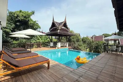 Authentic & Spacious Thai Villa 6br Private Pool Sea View Sleeps 14