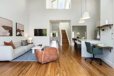 Baya of Hampton with solar heated pool