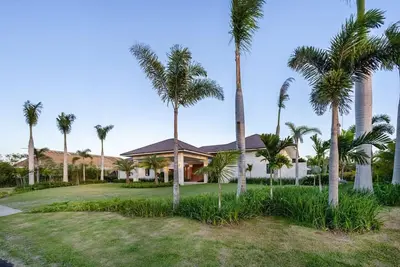 Spacious and luxurious villa for rent - Casa de Campo