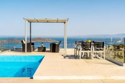 Seaview Villa Private Pool & Bbq, 1km from Elounda
