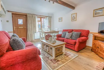 Image de Cosy Cottage on Norfolk Coast🍓Ev Charger. Rspb Snettisham, Close to Sandringham