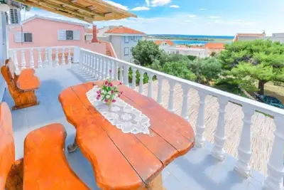 Apartments Villa Mavi, Novalja
