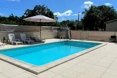 Image de L'Oasis de SaBen - Piscine Privée