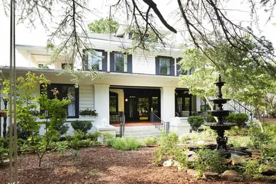 Image de Eden Brae - Birmingham's Premier Retreat