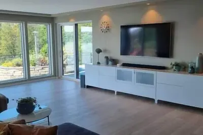 Image de Luxury villa, sea view, 10 min from Bergen center