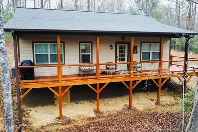 Image de Brand New Mountain Cabin fully Equipped for Extended Stays & Remote Work