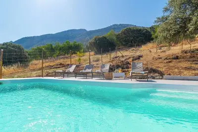 Image de Cortijo Fuente La Lana Villanueva del Trabuco by Ruralidays