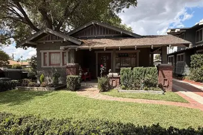 Image de Historic Craftsman Bungalow Central Old Pasadena Rose Bowl 3 miles