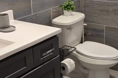 Image de Fabulous 3-bedroom house with Ac in charming Buffalo