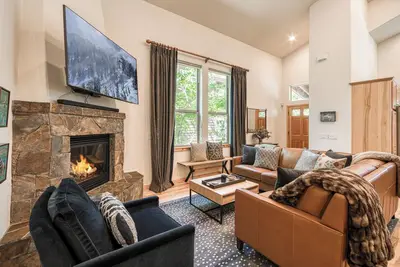 Image de Monthly Lease - Maple Crest at Winter Creek- Pet Friendly 3 Br w Bonus Room
