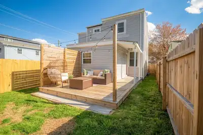 Image de Church Hill Hideaway #1 | 3 Br Backyard Oasis