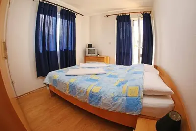 Image de Appartement de deux chambres avec le balcon Hvar (A-25301-b)