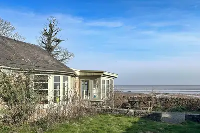 Shore Cottage - Ukc9314