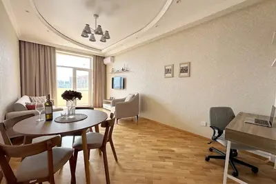 Playstation 5 + Panoramic City view Apartment