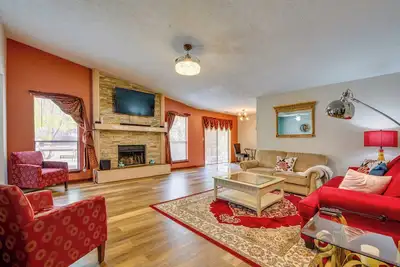 Image de Quiet Decatur Retreat: Shop, Dine & Hike!