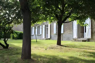 Image de Cottage « Logis Auprès du Château » avec jardin privé et Wi-Fi
