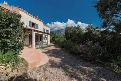Image de Rez de Villa avec Garage privé