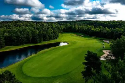 Image de Bird's Eye View at Hawk's Eye