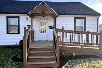 Image de Great Location 2-bedroom cottage with Ac in charming Fredericksburg