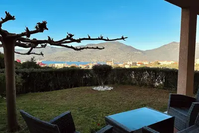 Image de A Funtana : 3 chambres, jardin, vue mer, piscine & tennis résidentiels.