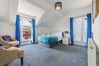 Image de Crosby Retreat | Sleeps 6 | Beach & Liverpool