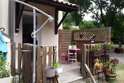 Image de Appartement « Maison De Campagne » avec vue sur la montagne, piscine partagée et Wi-Fi