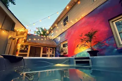 Image de The Oasis Hideaway: Hot Tub, Fire Pit, 4Bed, Games