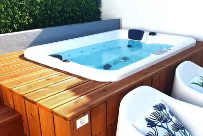 Image de Maison de vacances « Casa Tejo by Valada Village » avec terrasse privée, Wi-Fi et climatisation