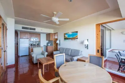Club Regina Oceanfront 1br Hideaway w Pool