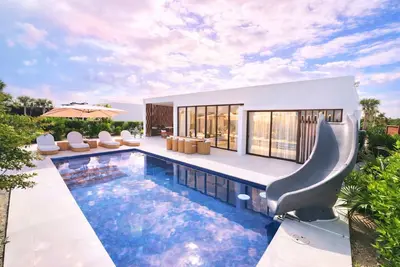 Image de Luxury Villa in Heart of Grace Bay with Private Pool & Waterside