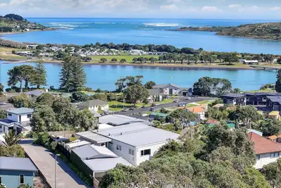 Image de The Ultimate on Bow - Raglan Holiday Home