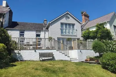 Image de Historic Riverside Retreat in Pembrokeshire – Princess House on the River Teifi